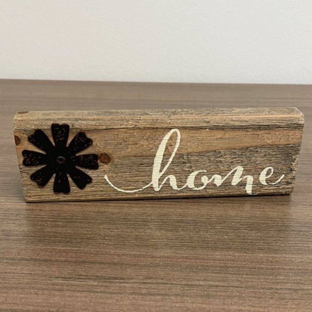 Home Desk / Tiered Tray Sign
